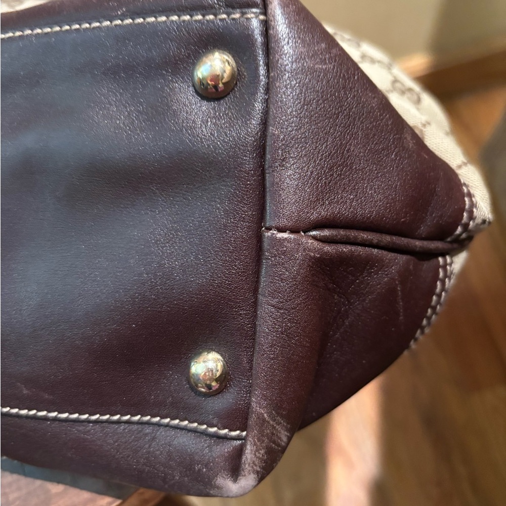 Gucci Beige and Brown GG Canvas Tote - Picture 9 of 12